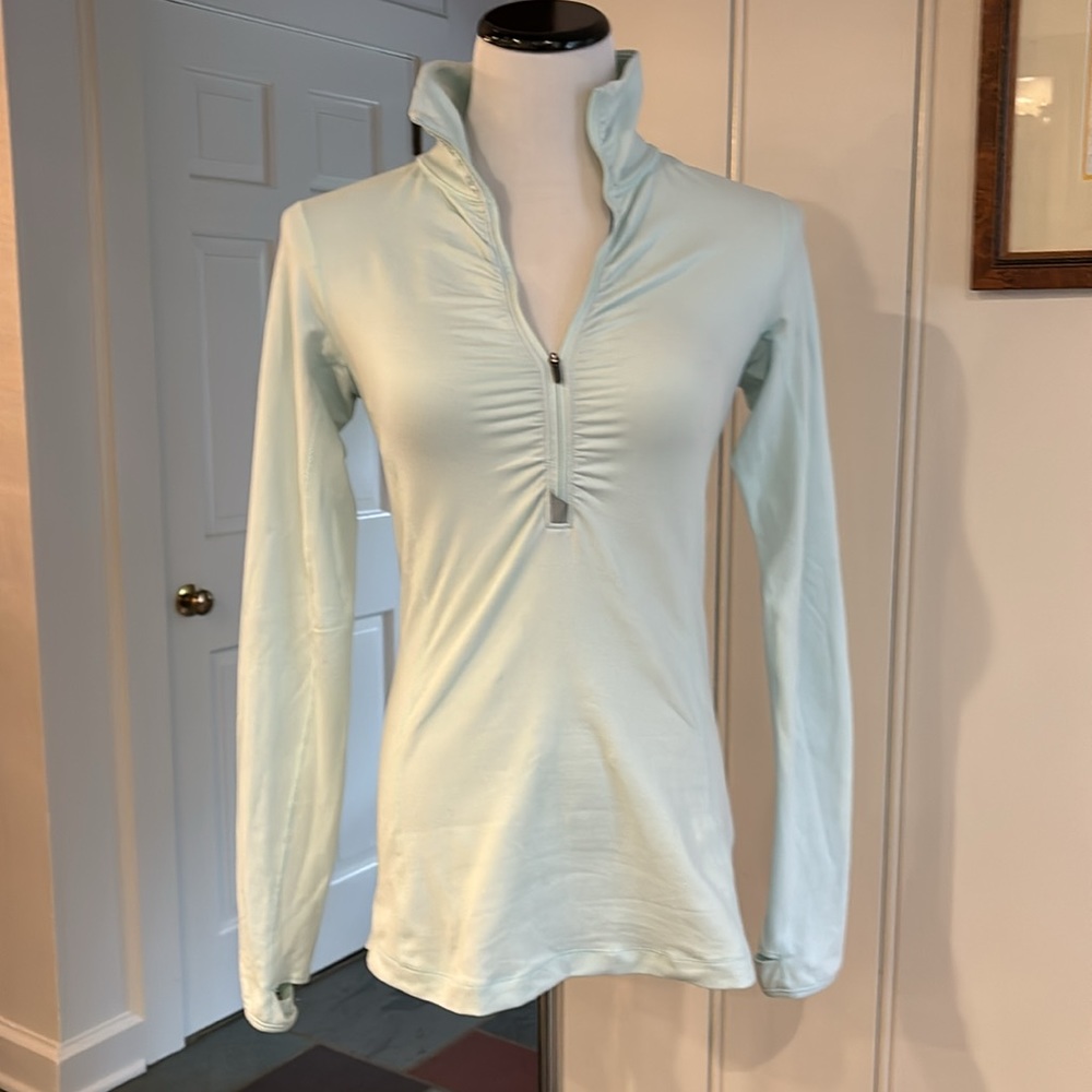 New Balance Women’s Workout Top NB Dry size Small